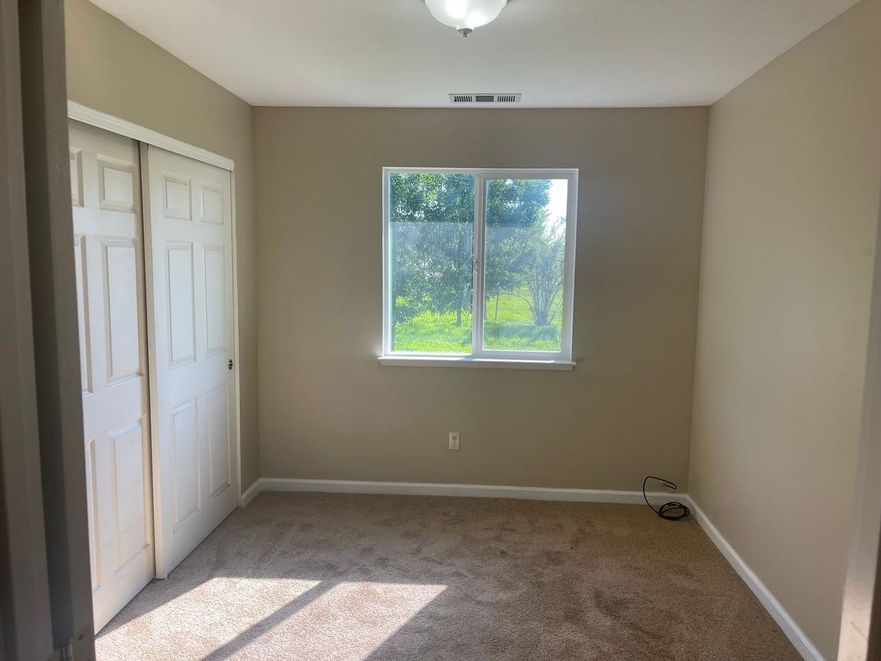 8659 Mann St - Photo 7 of 13