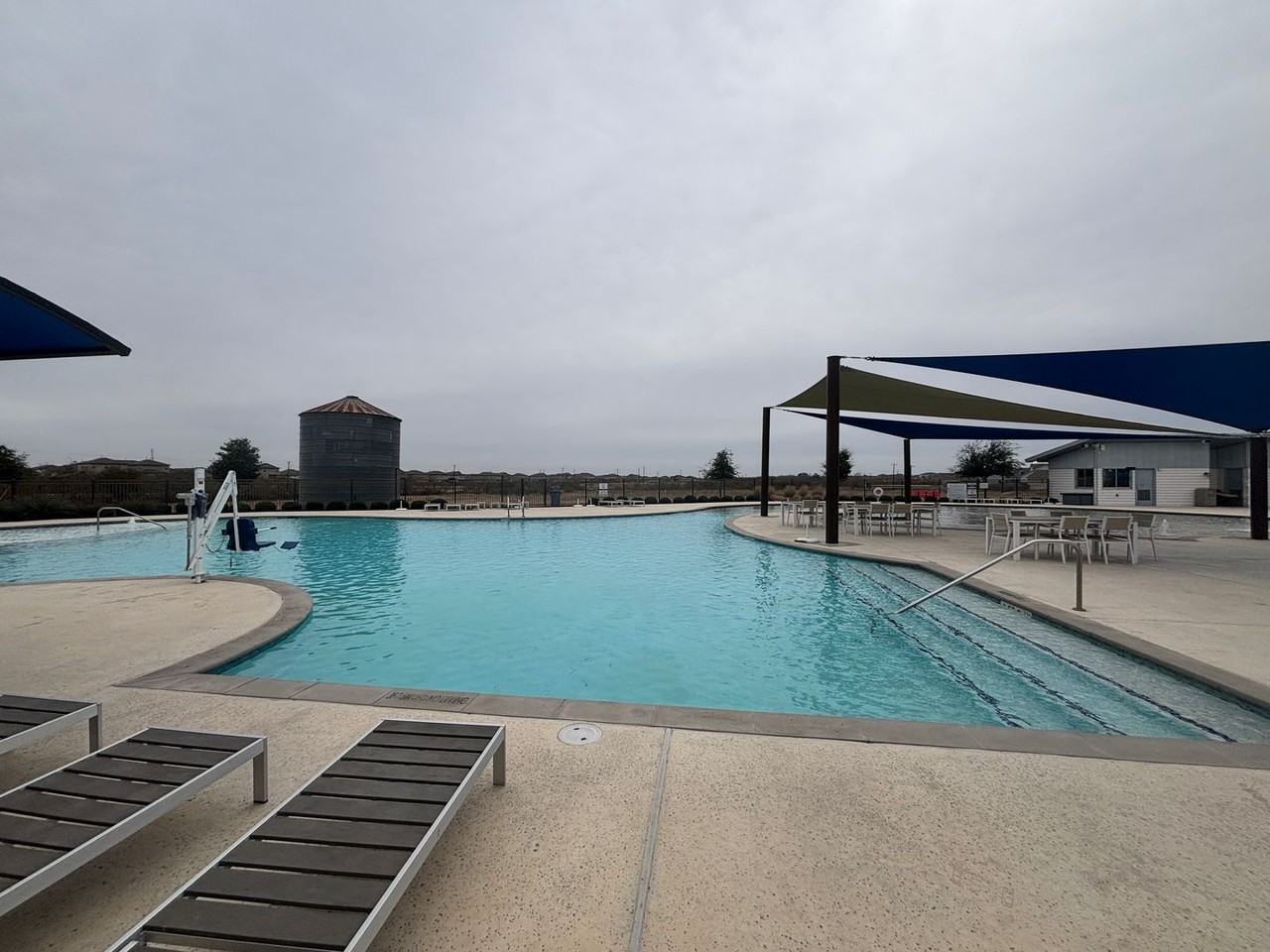 7426 Silos Rdg - Photo 2 of 34