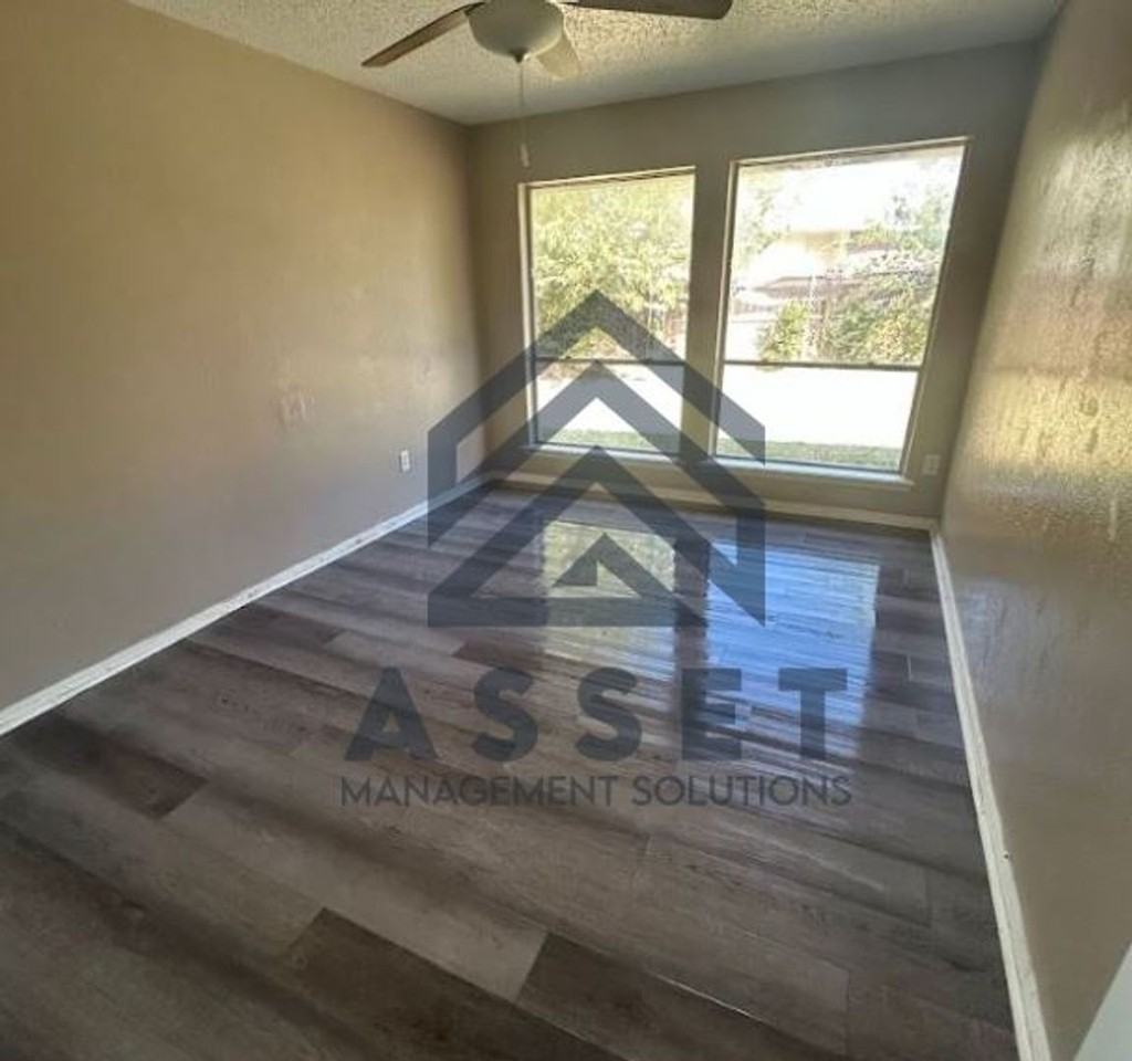 2533 Indian Creek Pl - Photo 5 of 10