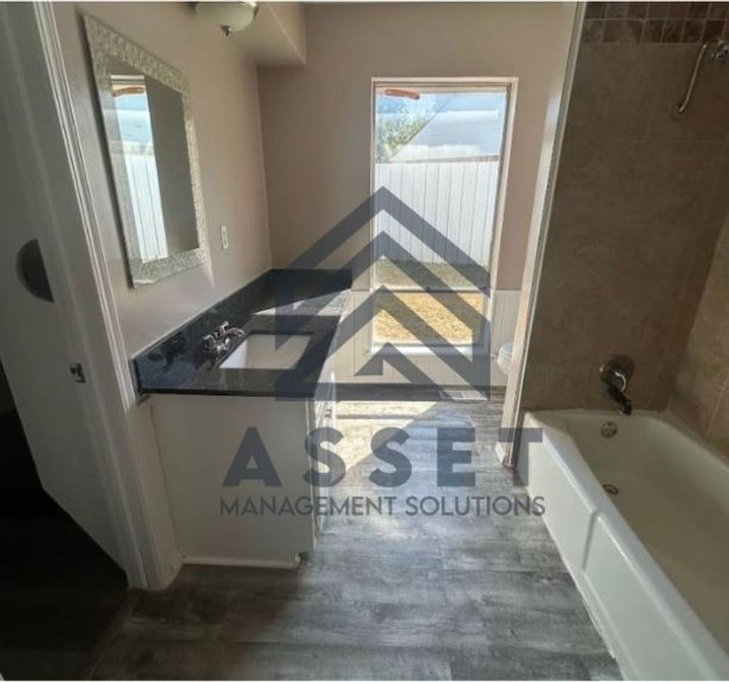 2533 Indian Creek Pl - Photo 7 of 10