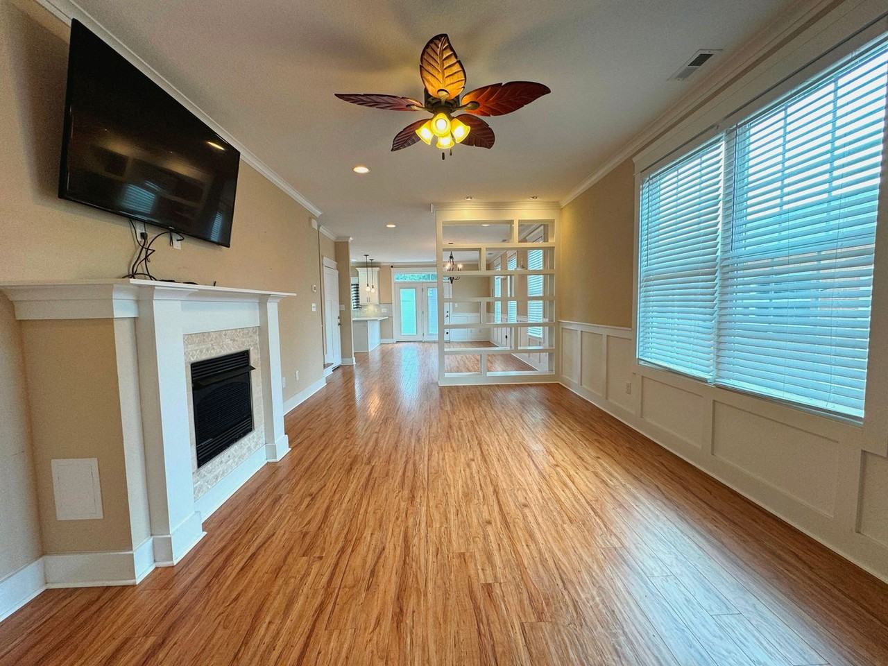 865 W Ocean View Ave - Photo 4 of 45