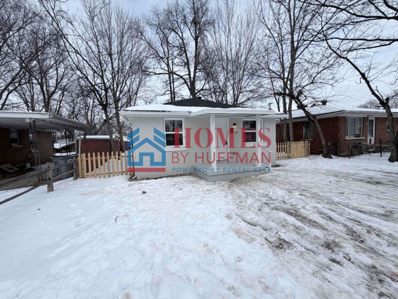 718 Wall St - Photo 2 of 15