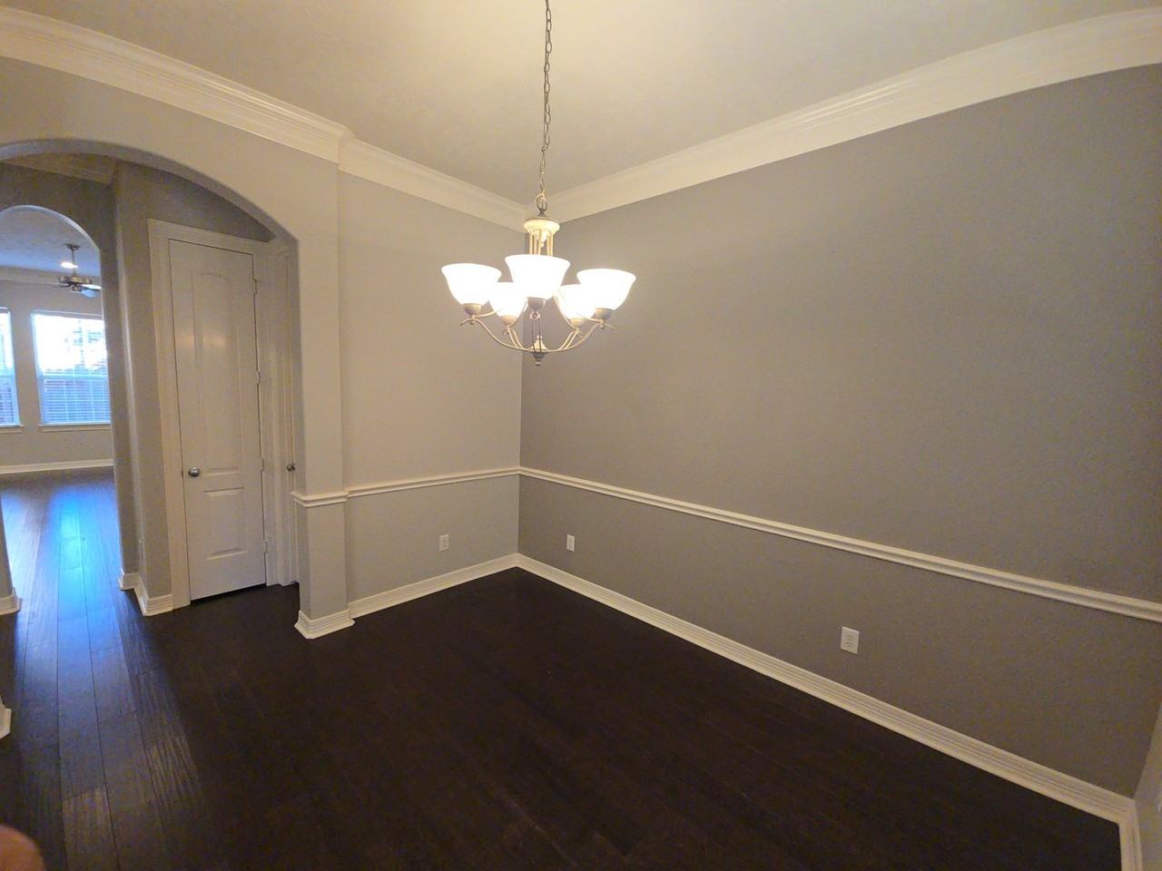 1515 Olive Park - Photo 3 of 40