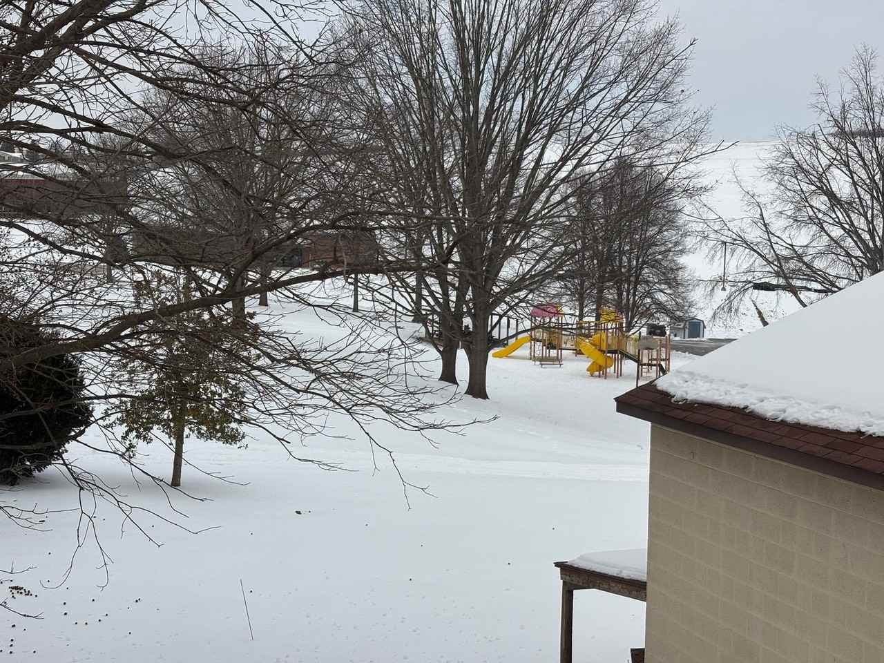 9448 E Springfield Rd - Photo 7 of 18