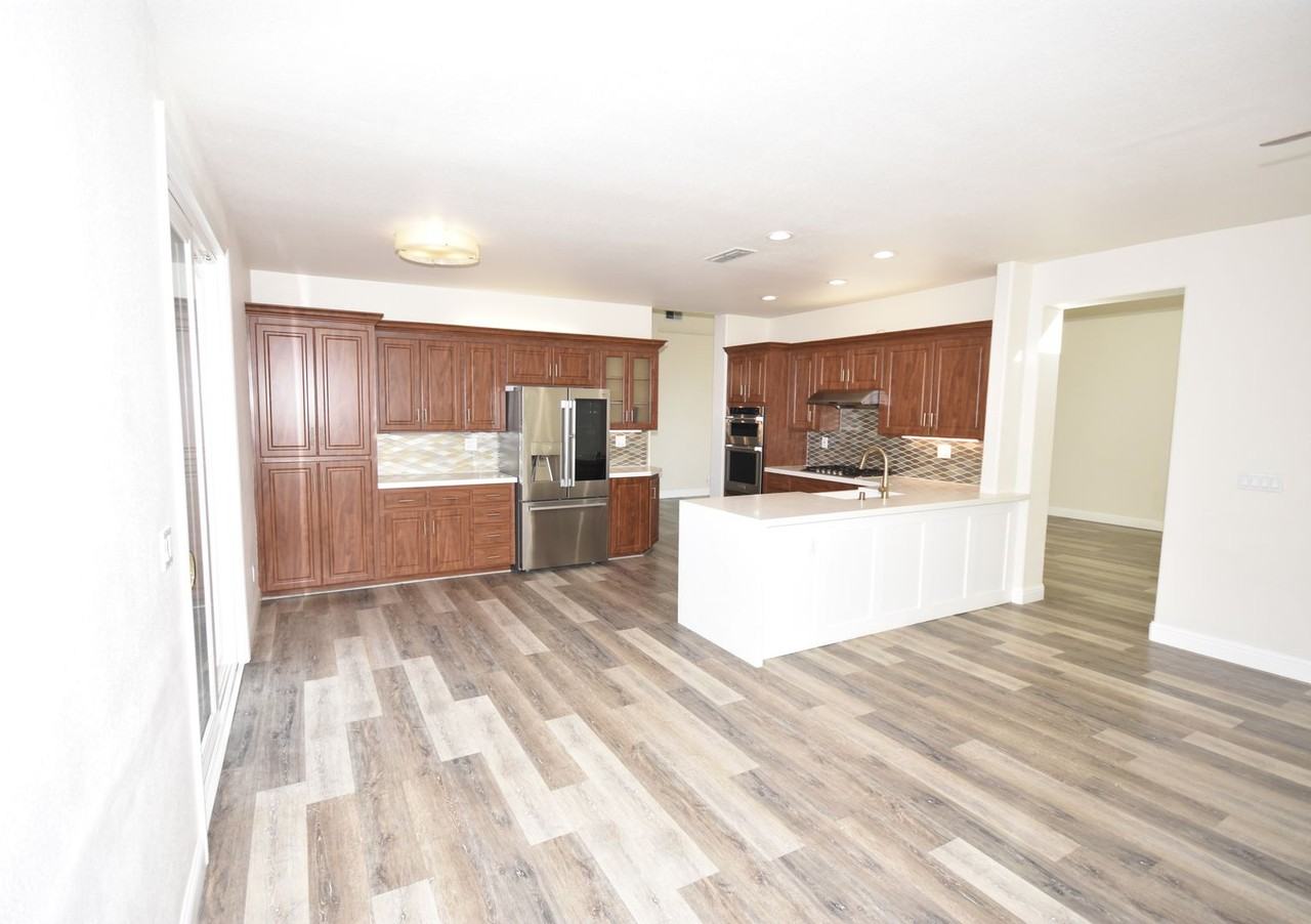 428 Rockport Cir - Photo 7 of 21