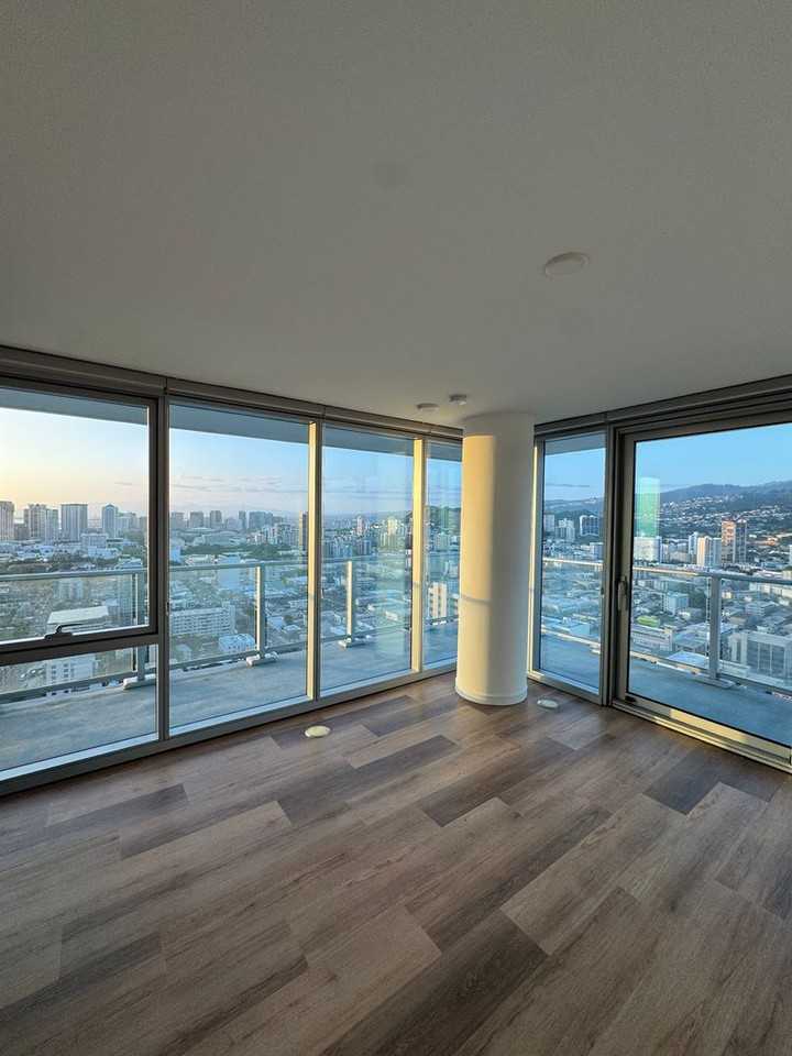 1515 Liona St #3518 - Photo 5 of 28