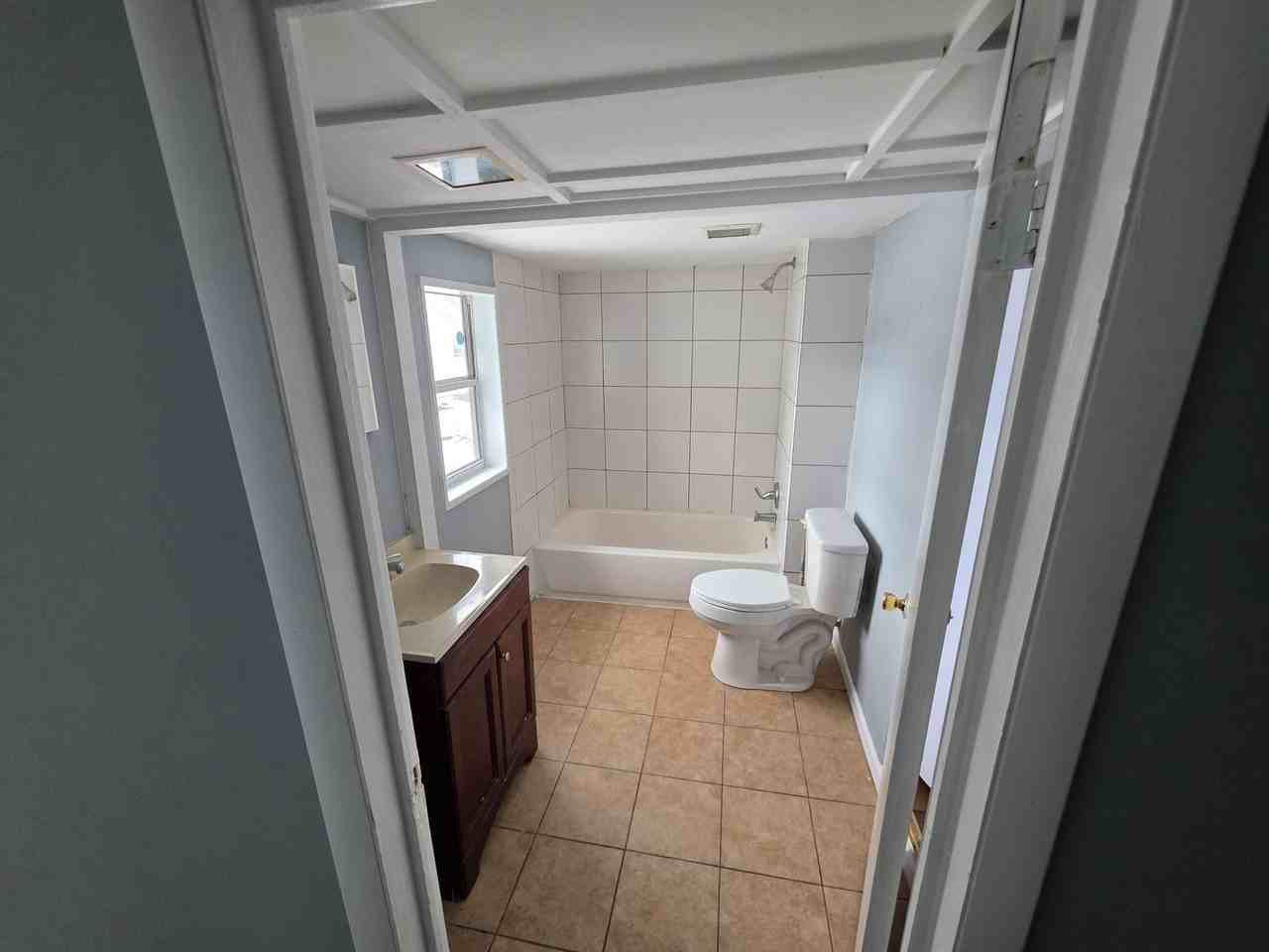 176 S Pence St - Photo 6 of 10