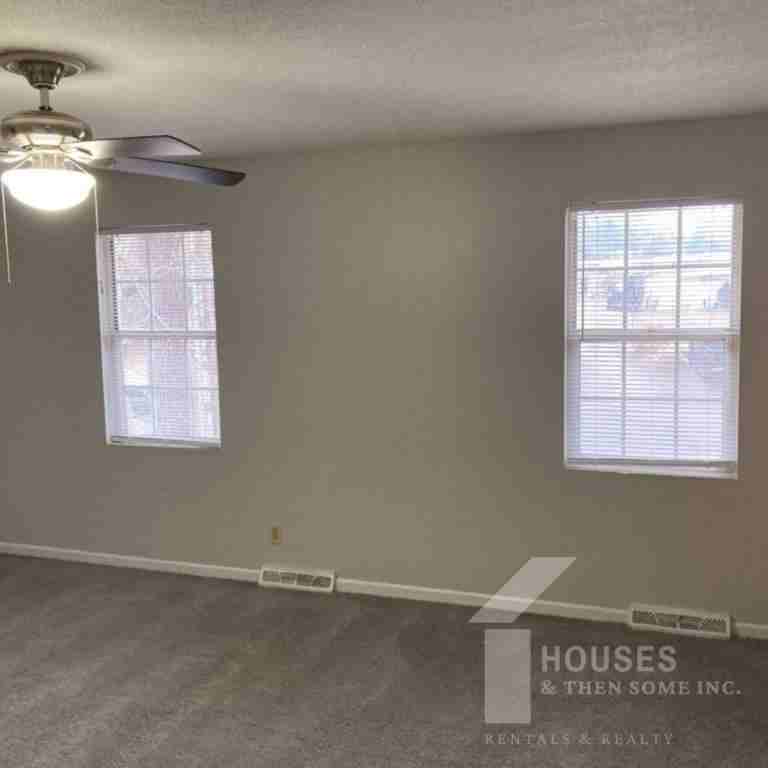 3B Jonquil Ln - Photo 7 of 15