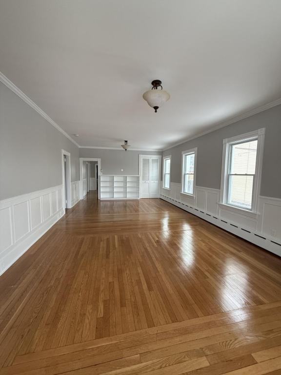 467 Middle St - Photo 2 of 17