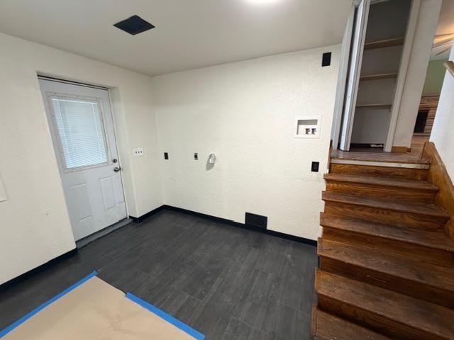 10 Fruitland Dr - Photo 7 of 34