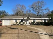 210 Highland Dr - Photo 1 of 1