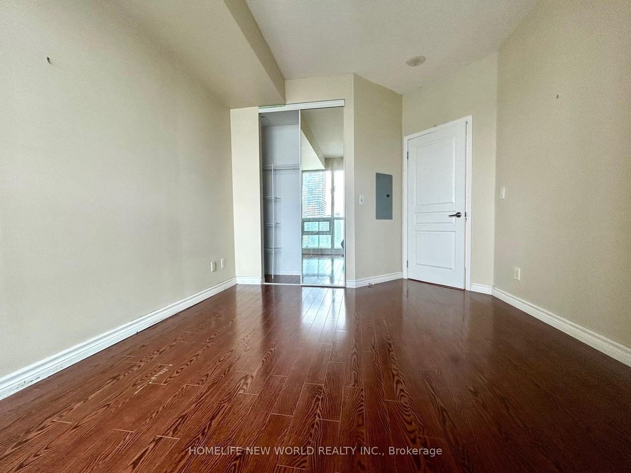 18 Yonge Street #3607 - Photo 5 of 8