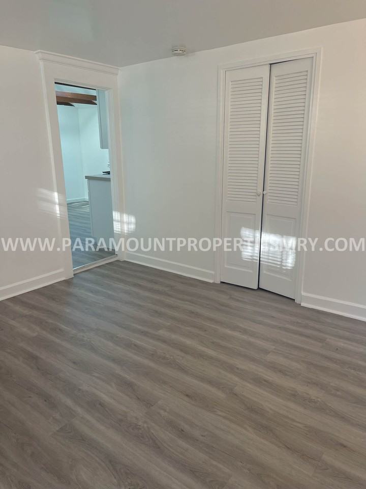 109 19th St - Photo 6 of 15