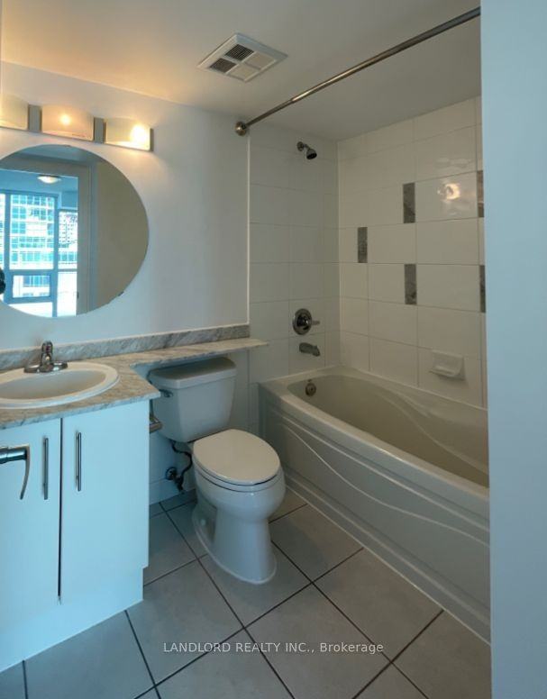 16 Yonge Street - Photo 6 of 10