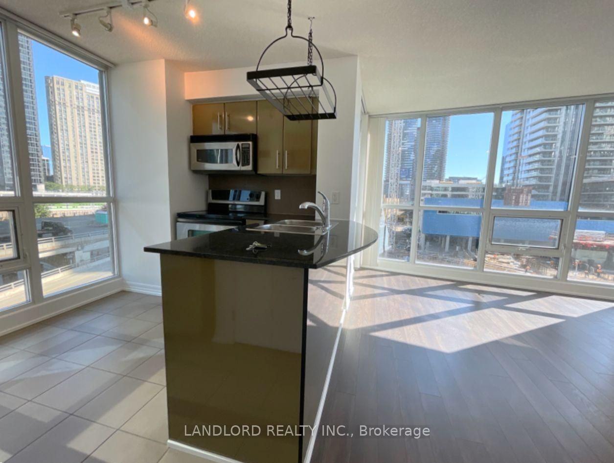 16 Yonge Street - Photo 5 of 10