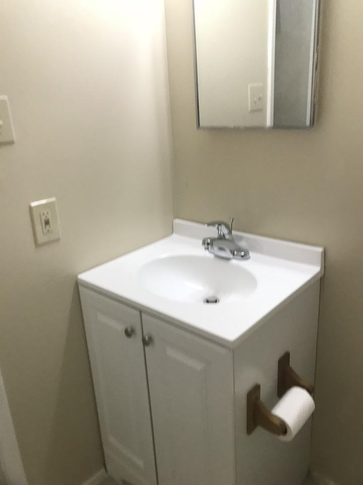 3213 Alta Monte Ave Ne #4 - Photo 5 of 30