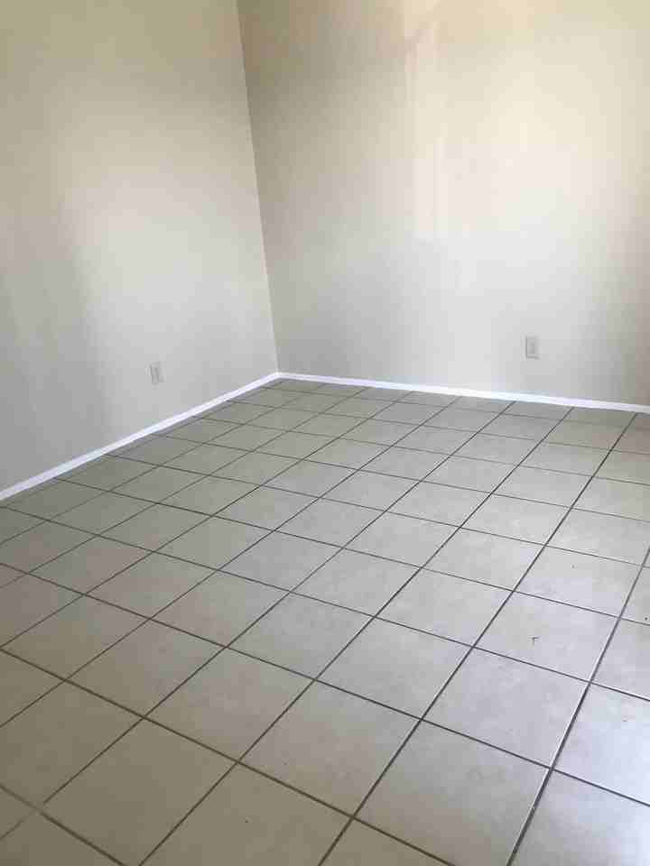 3213 Alta Monte Ave Ne #4 - Photo 7 of 30