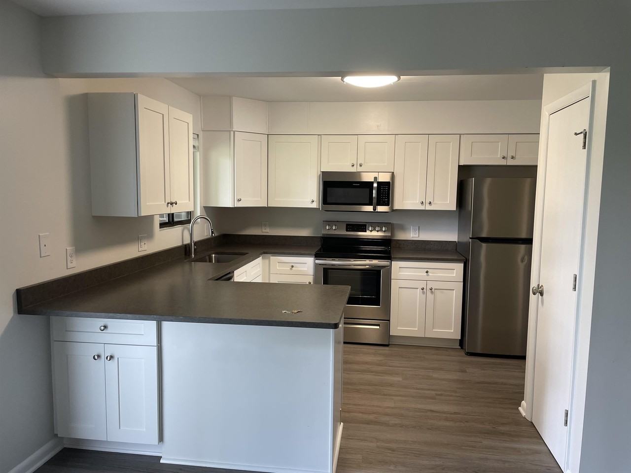 159 Harvest Dr #1 - Photo 4 of 29