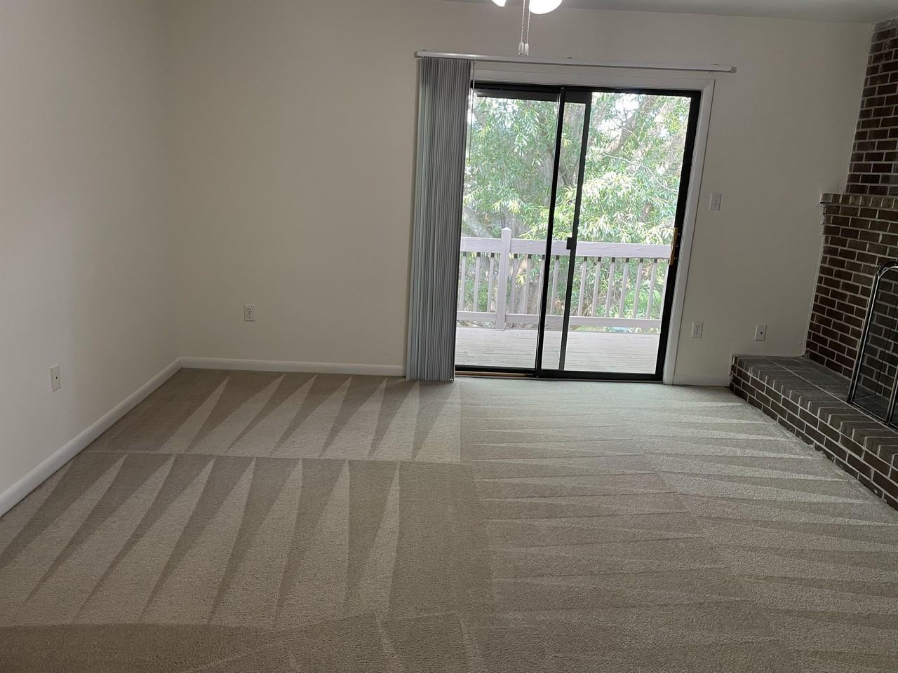 146 Harvest Dr - Photo 2 of 23