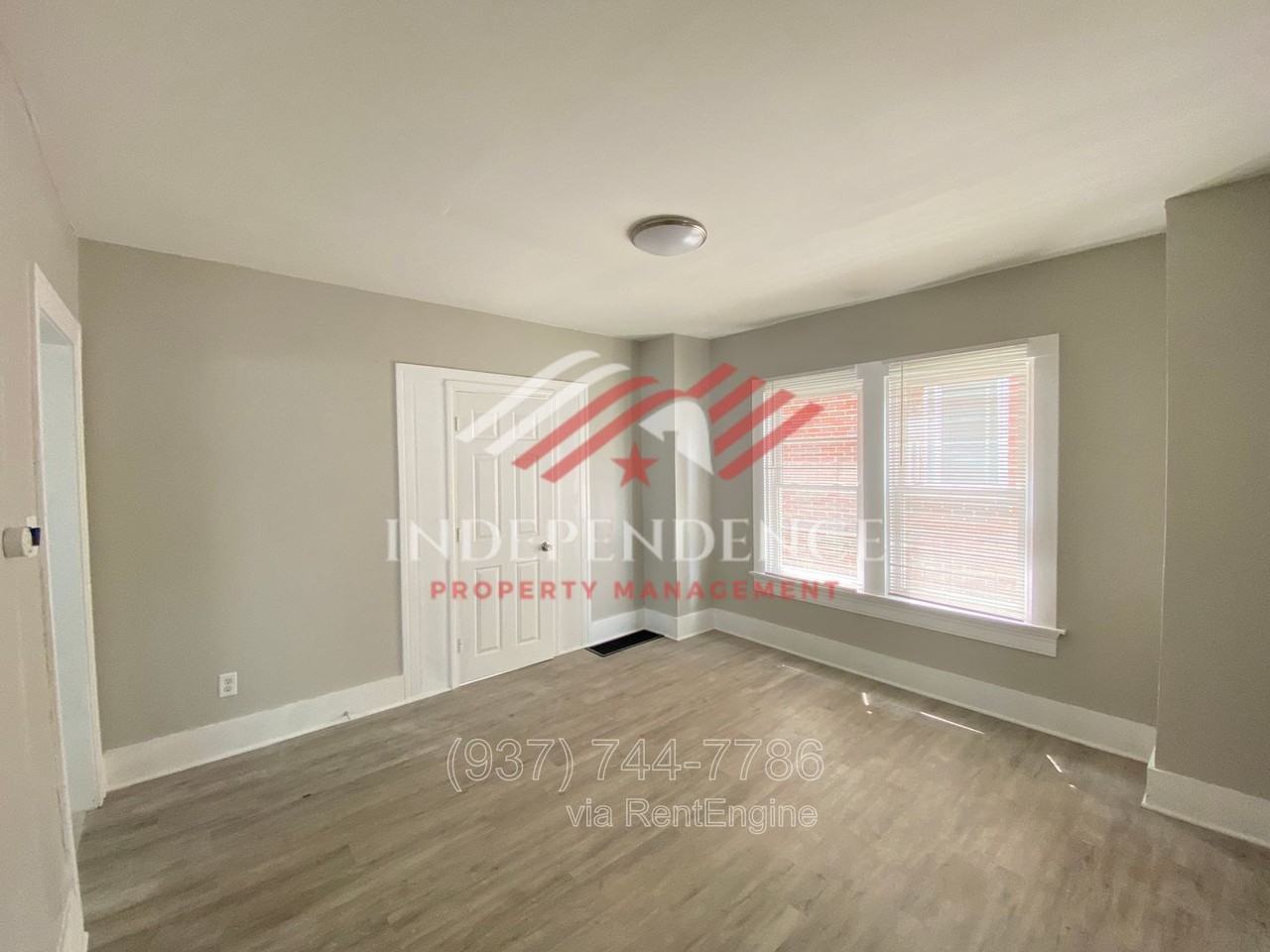 1004 W Fairview Ave - Photo 3 of 31