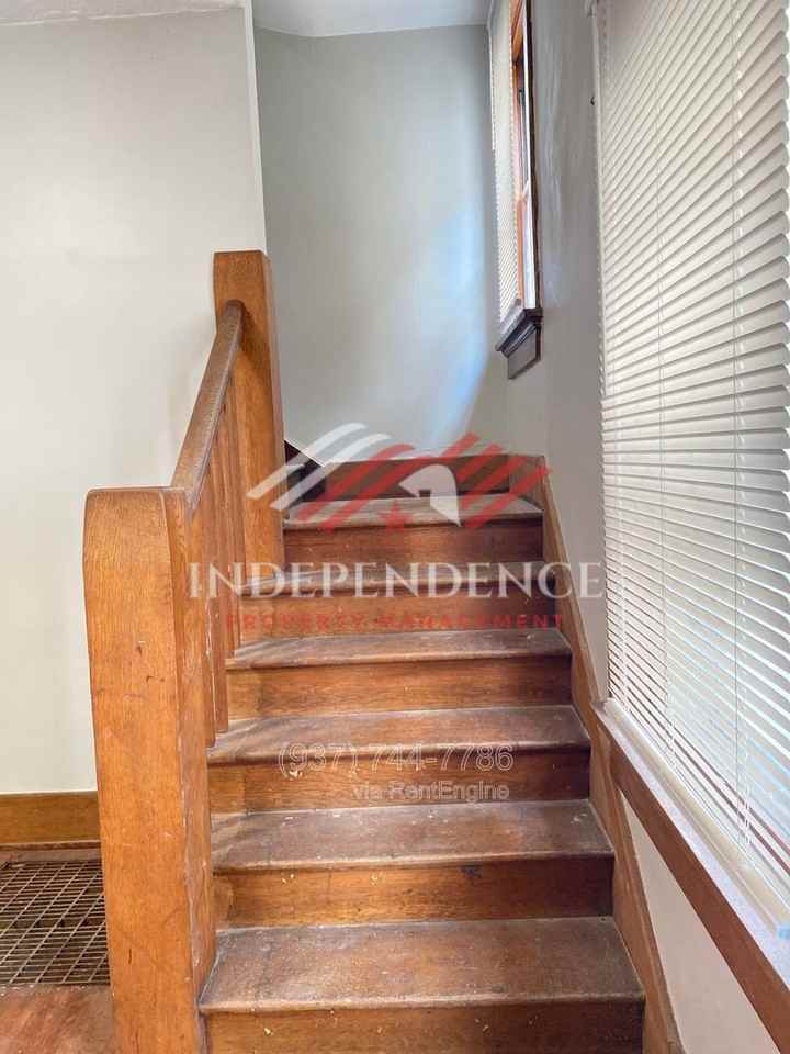 26 W Beechwood Ave - Photo 5 of 27