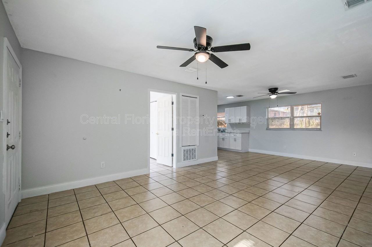 21 E Celeste St - Photo 7 of 26