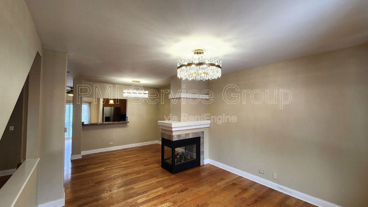 2325 Twilight Dr - Photo 3 of 14