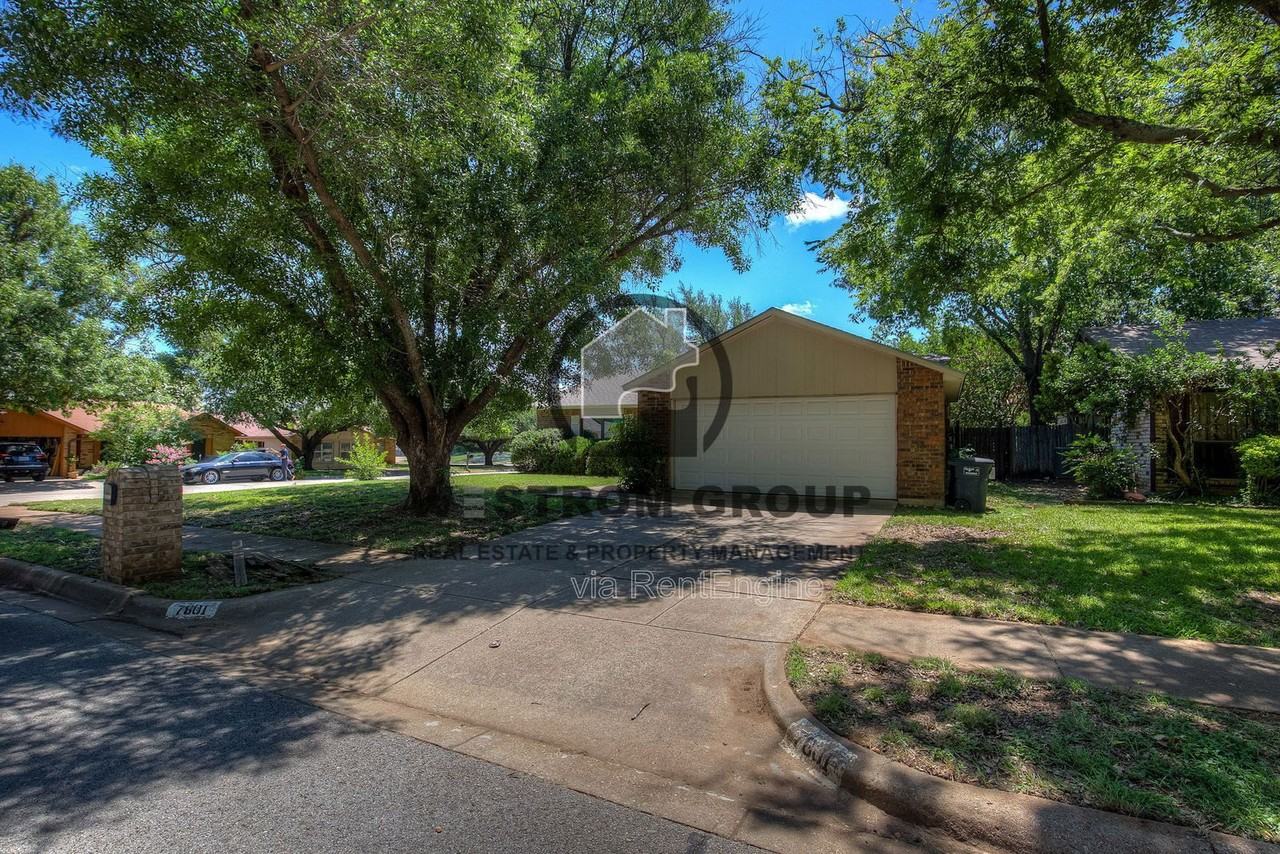 7801 Summerglen Rd - Photo 2 of 40