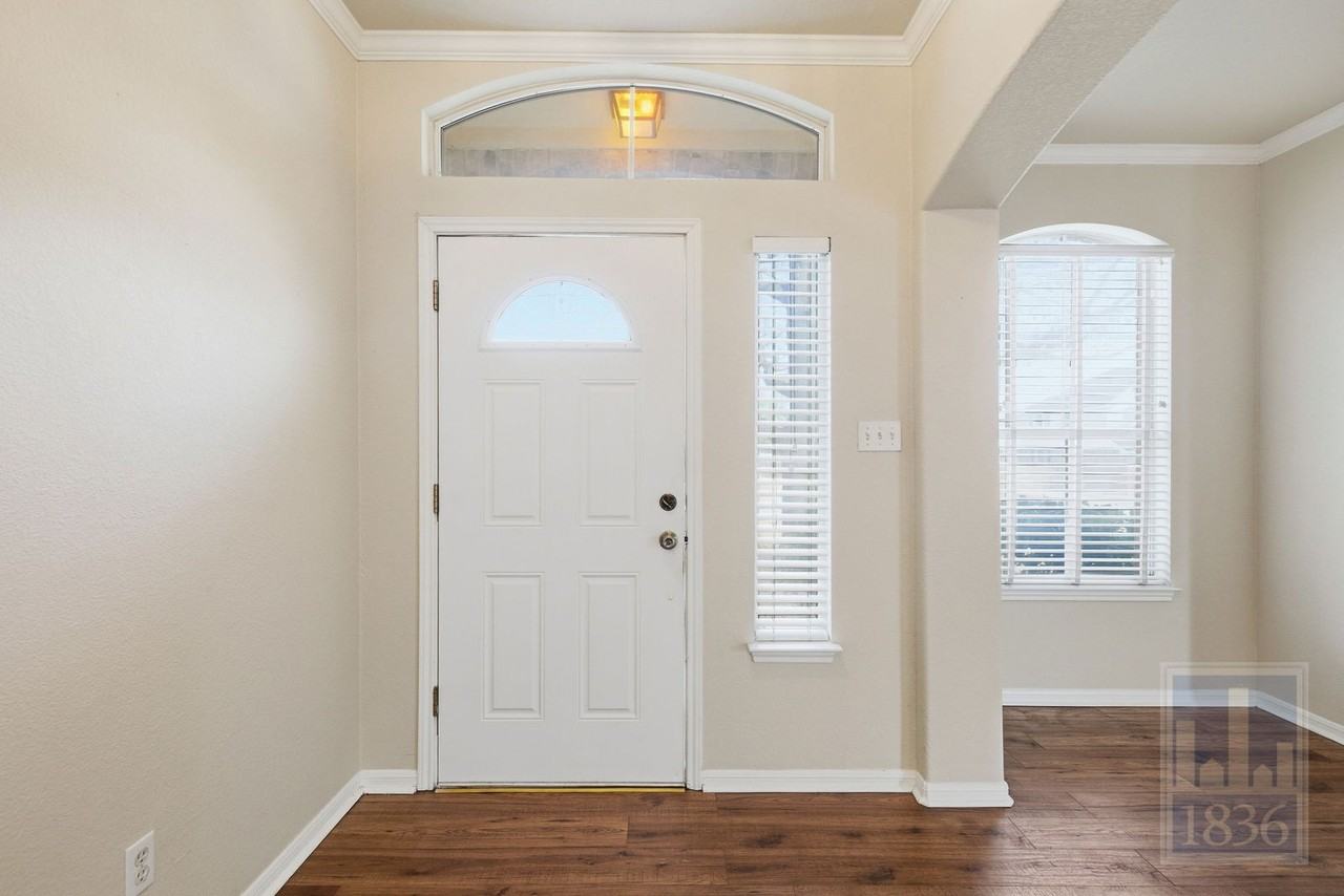 1110 Water Birch - Photo 2 of 50