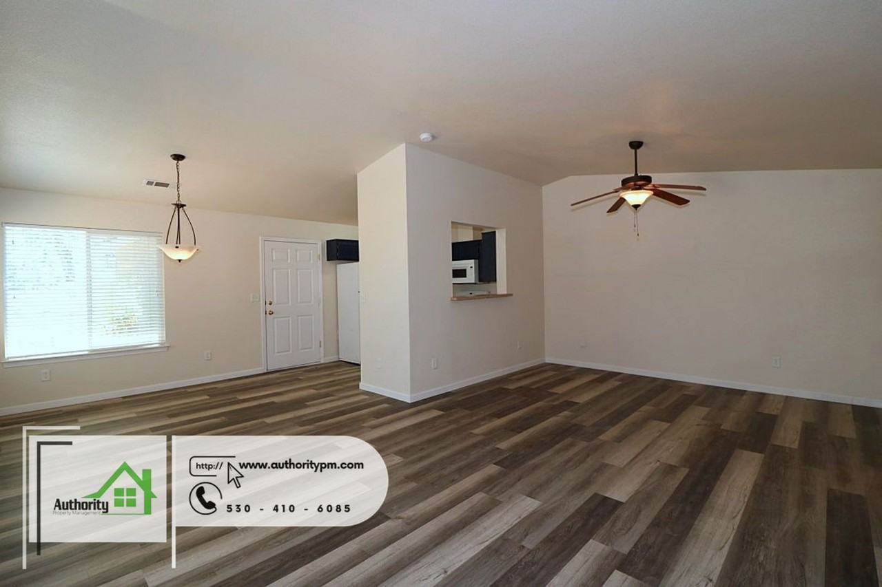 3765 Main St - Photo 7 of 21