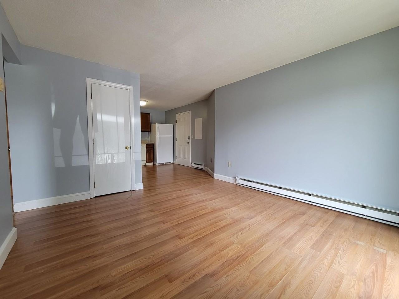 185 Loudon Rd #9 - Photo 5 of 9