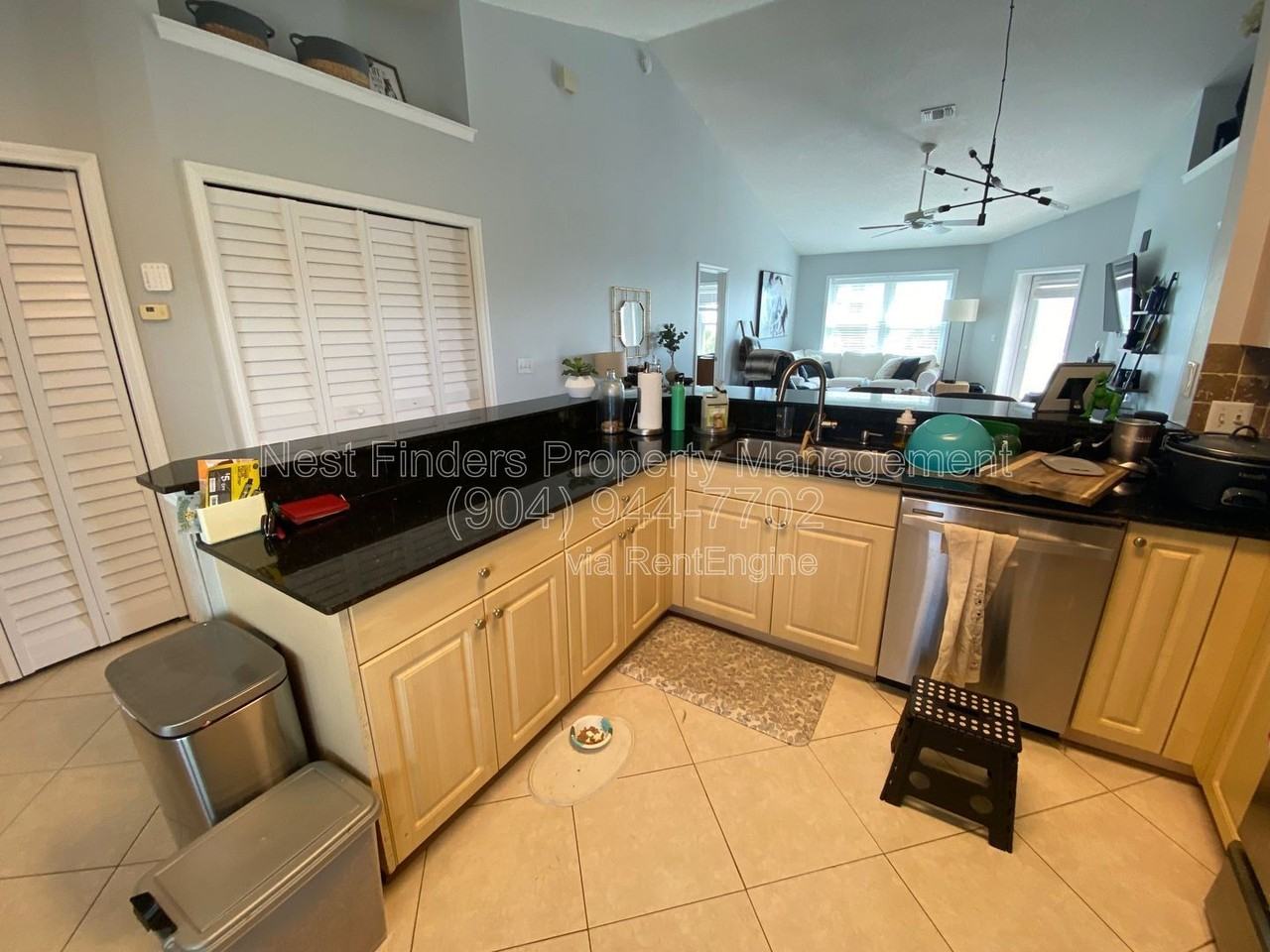 1412 1st St N #304 - Photo 5 of 28