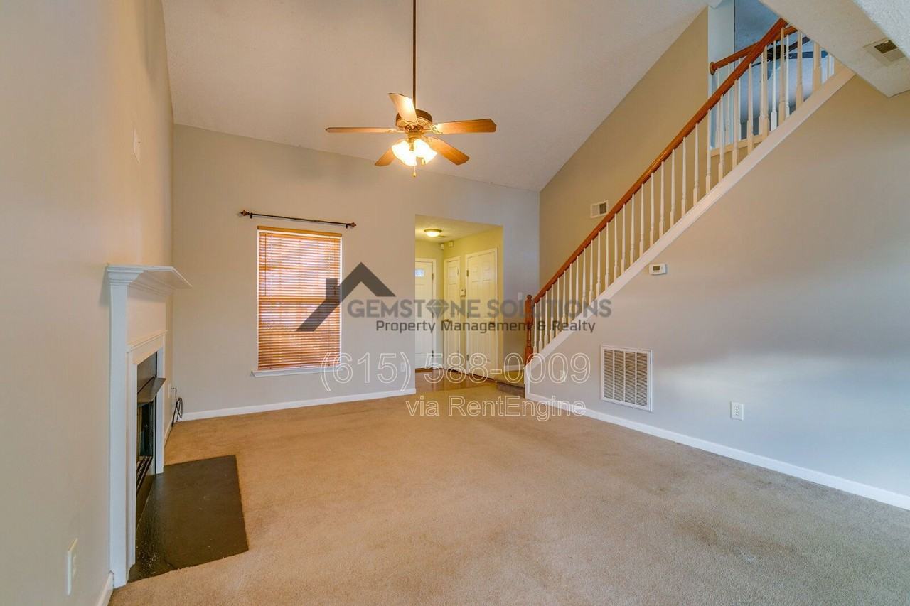 2012 Mccrory Pl - Photo 4 of 30