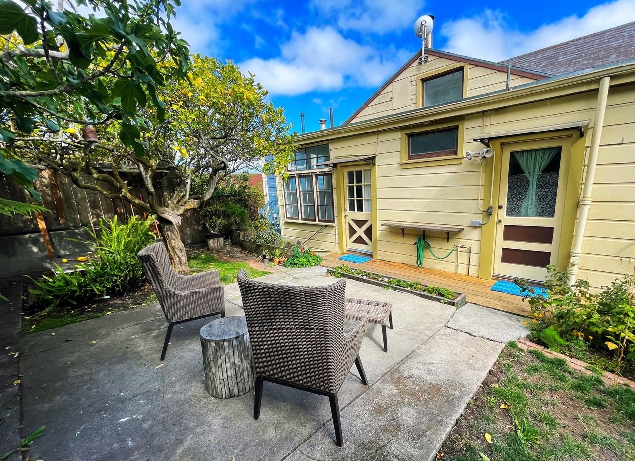 90 Mirabel Ave #90 - Photo 4 of 19