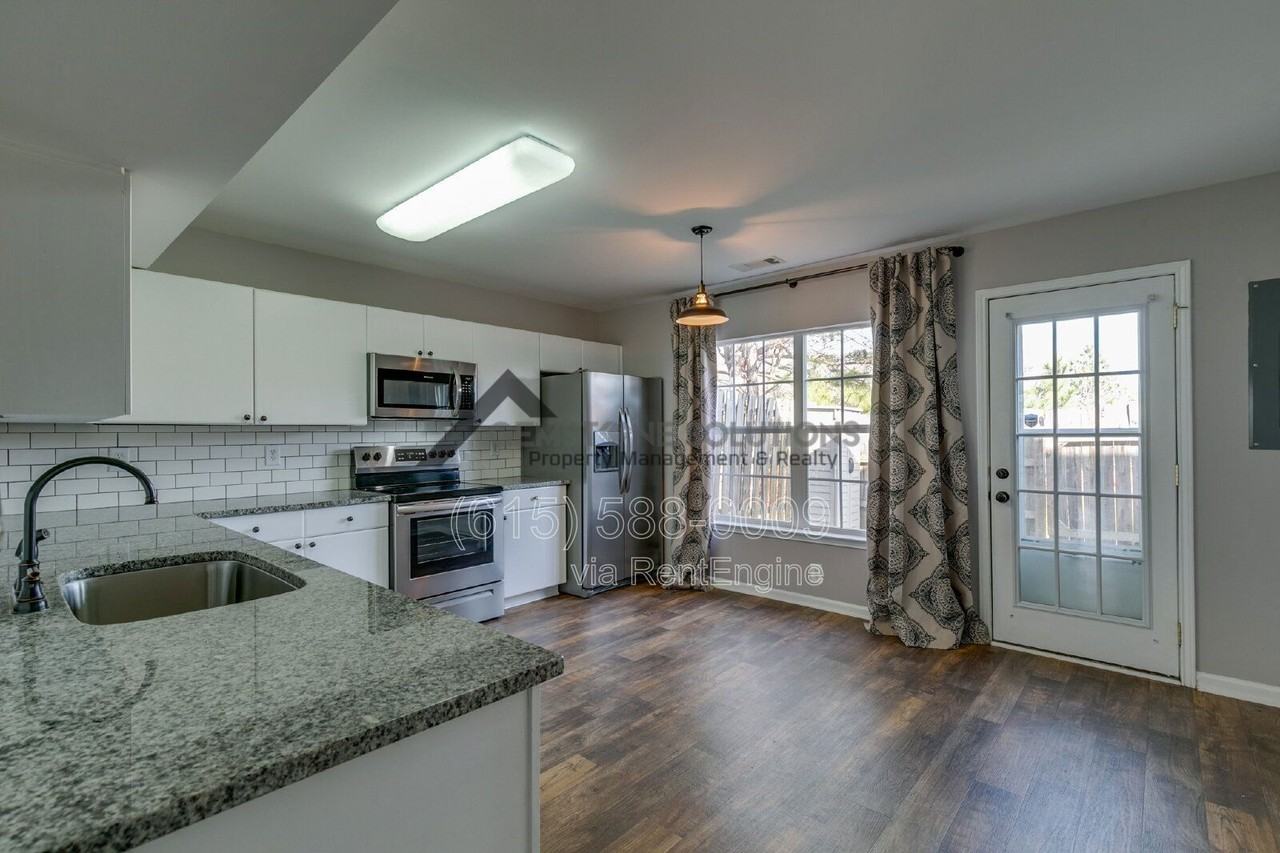 7404 Rice Ct - Photo 7 of 26