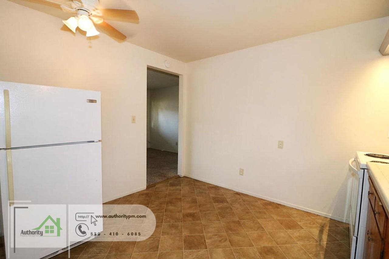 Cottonwood Dr - Photo 7 of 14