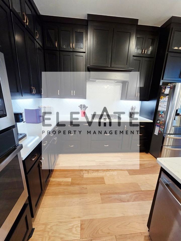 1101 Sawmill Rd - Photo 6 of 40