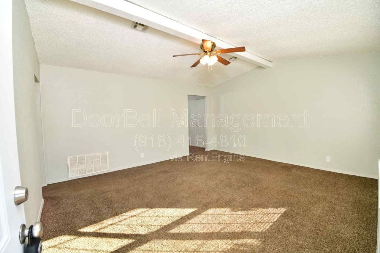 14025 S 287th East Ave #A - Photo 4 of 15