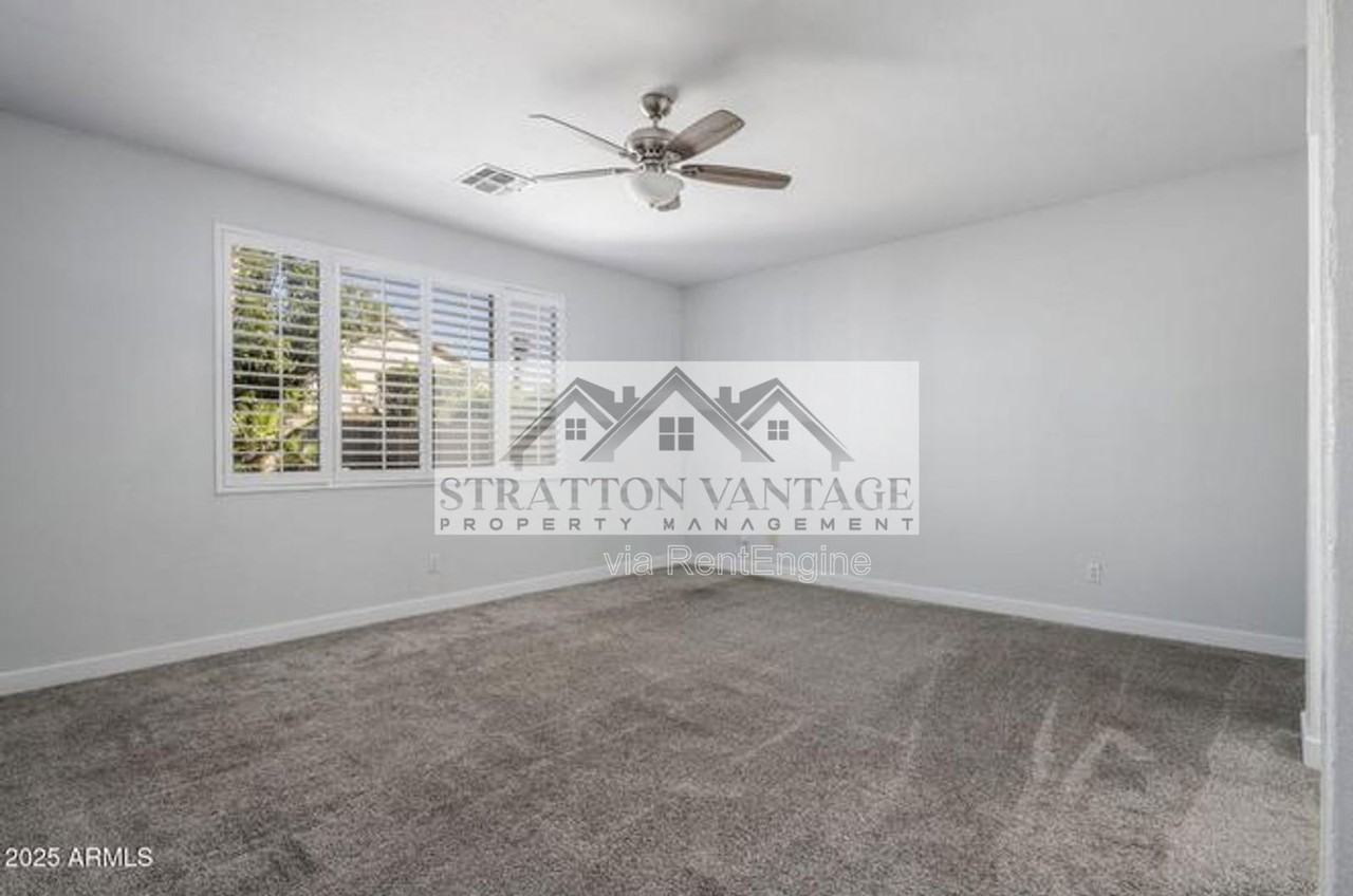 2900 E Riviera Pl - Photo 4 of 29