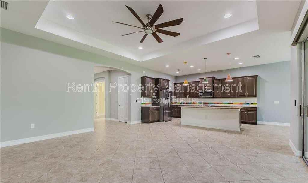 3149 Amadora Cir - Photo 4 of 20