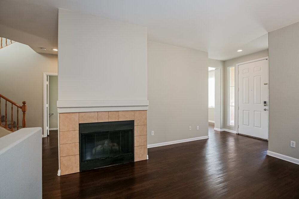 5736 Adanon St - Photo 5 of 17