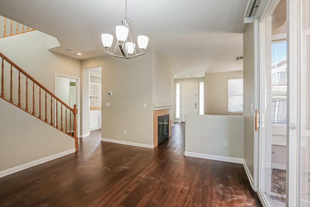 5736 Adanon St - Photo 7 of 17