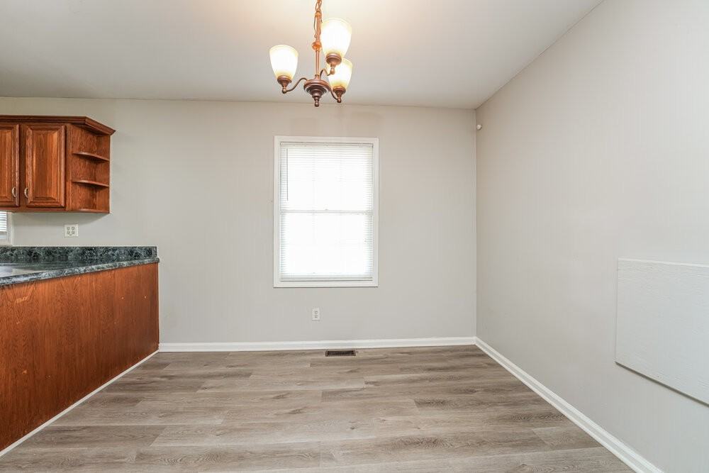 454 New St - Photo 7 of 16