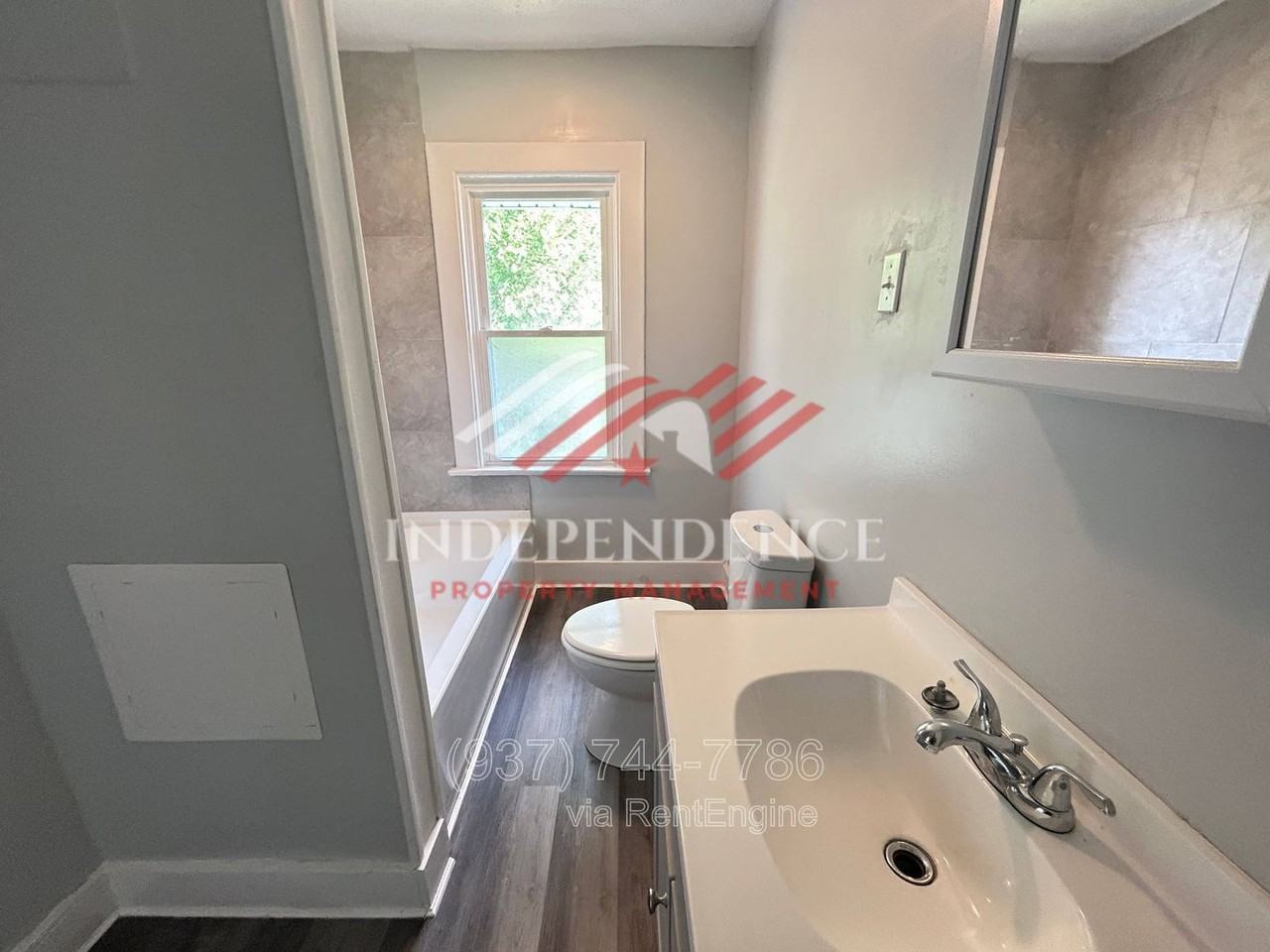 949 Ferndale Ave #951 - Photo 4 of 11