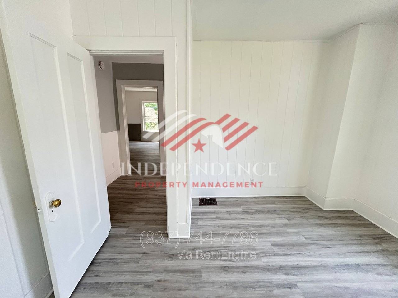 949 Ferndale Ave #951 - Photo 6 of 11