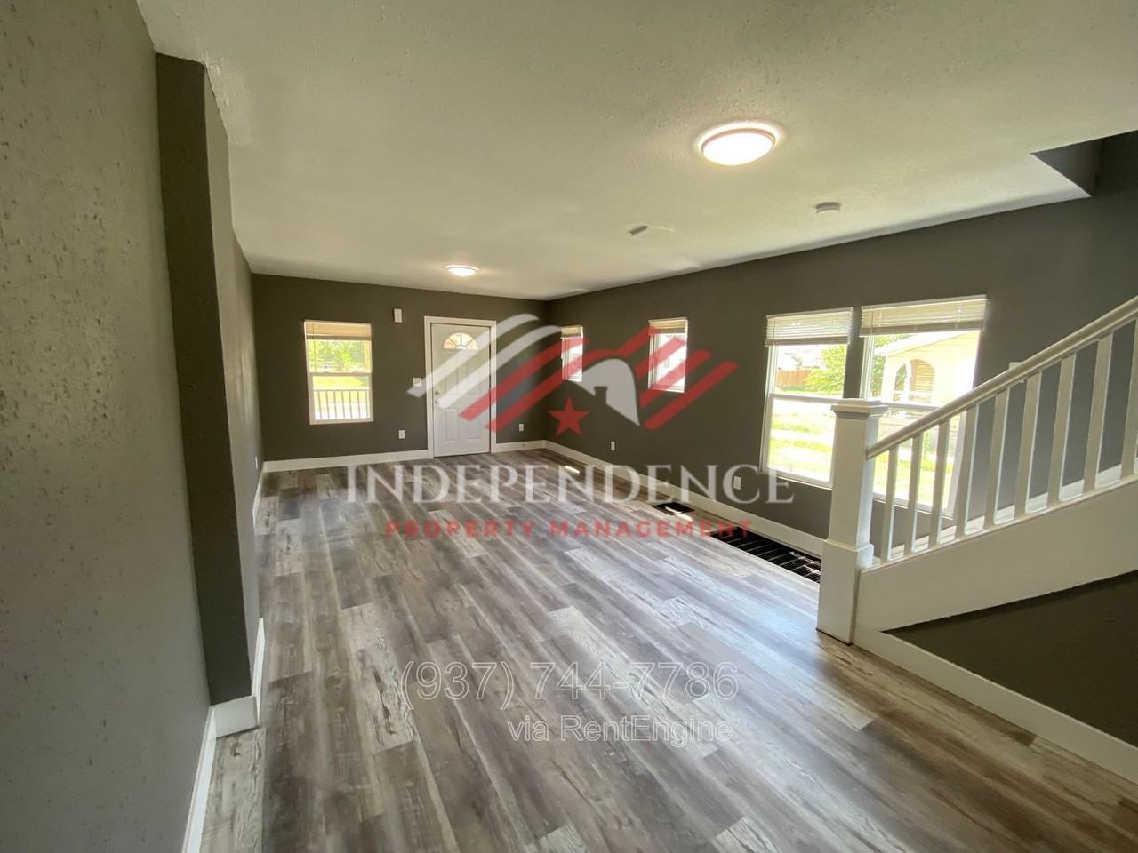 425 Brooklyn Ave - Photo 6 of 14