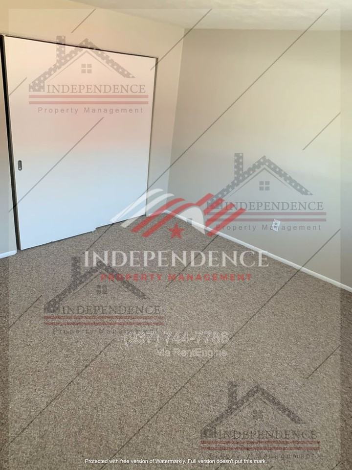 219 Beardsley Rd - Photo 5 of 15