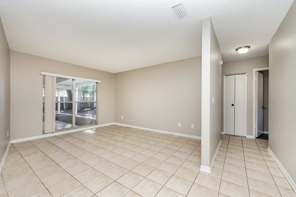 16536 Forestlake Dr - Photo 3 of 16