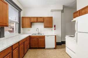 featured image of 182 W 8th Ave