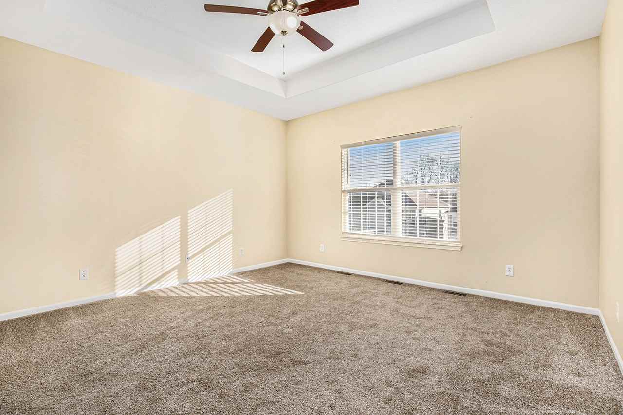 8328 N Nodaway Ave #8328 - Photo 2 of 13